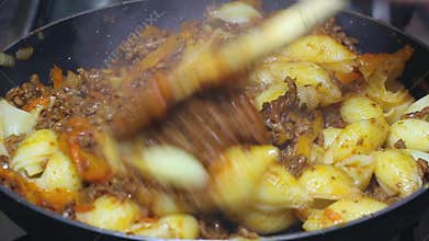 Minced meat with pasta