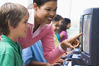 Elementary school computer class