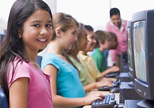 Elementary school computer class