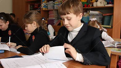 Pupil at the school turns note