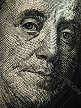Benjamin Franklin's portrait is depicted on the $ 100 banknotes