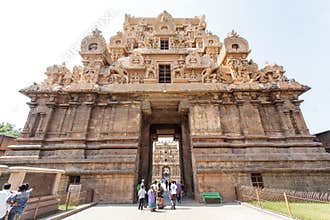 Inside the Brihadishwara temple in Tanjore (Thanjavur) in Tamil Nadu, South India