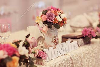 Wedding table with MR&MRS leetters