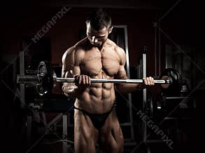 Bodybuilder with barbel
