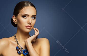 Fashion Model Makeup, Elegan Woman Beauty Face Make Up Portrait