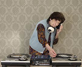 Granny dj