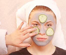 Cucumber grey mask