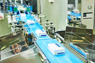 Pharmaceutical production line