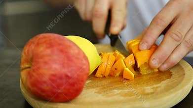 Preparation of alcoholic drinks Sangria