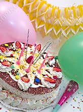 Strowberry birthday cake