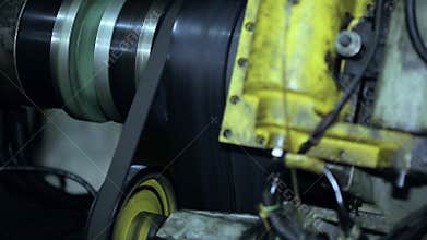 Rotate the belt on the drive. CNC