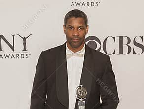 Denzel Washington Comes up Big at 64th Annual Tonys in 2010