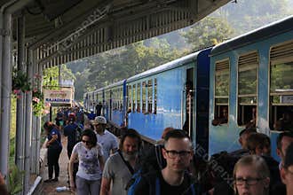 Ella Town railway station