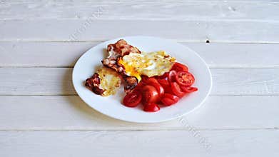 Serving Keto meal close up ProRes 4K