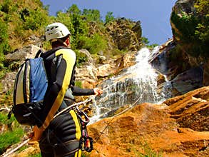 Men descending