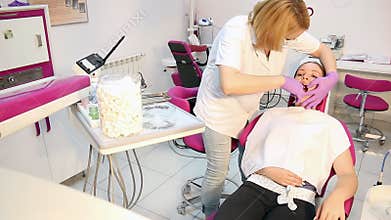 Dentist extracted the tooth