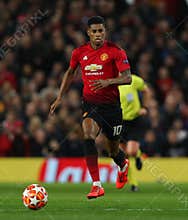 Manchester United v Paris Saint-Germain - UEFA Champions League Round of 16: First Leg