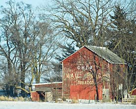 Chew Mail Pouch Tobacco Red Barn