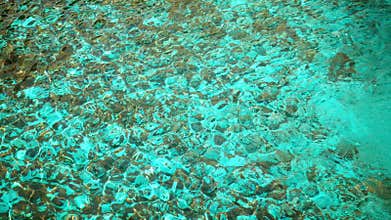 Crystalline Water fountain background wallpaper