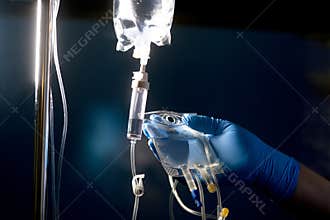 Secondary `piggyback` IV medication solution bag