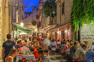 Eating out in Dubrovnik, Croatia