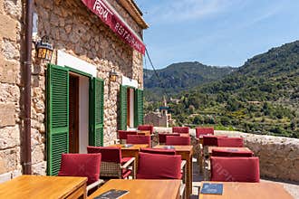 A restaurant in the city of Valldemossa