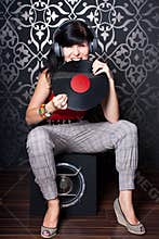 DJ