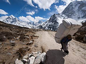 Sherpa Porter on Everest Base Camp Trek, Nepal