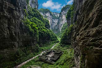 Chongqing Wulong natural Bridge Dragon Inn Landscape