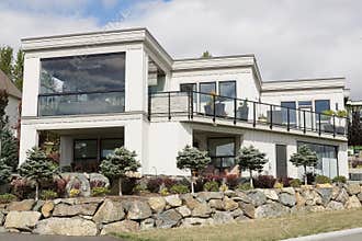 Home House White Exterior Modern Design Canada