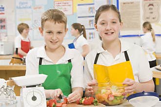 Children in cooking class
