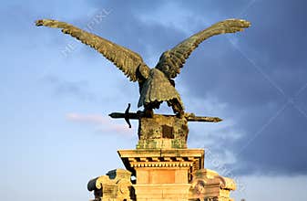 Sculpture of eagle