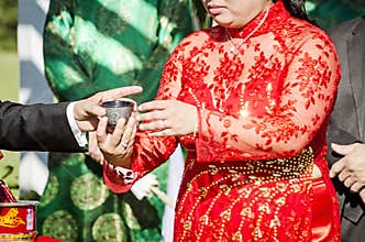 Wedding tea ceremony