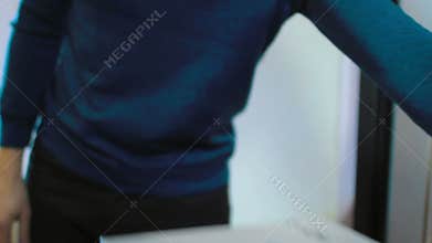Package delivery to customer at home