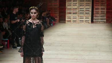 Robert Sever fashion show