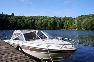 Speed Boat