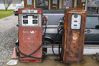 Route 66, Henry`s Rabbit Ranch