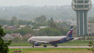 Airbus A321 of Aeroflot take off