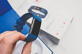 Unboxing Fitbit Charge 2