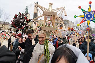 Christmas Star carriers parade through Lviv streets