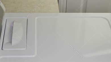 Cleaning Dryer Lint Trap