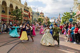 Disney Stars on Parade