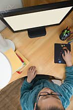 Chinese kid online lesson, indoor life