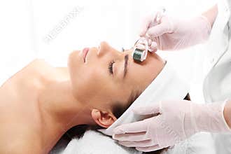Micro needle mesotherapy treatment