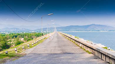 Krasiaw Dam. Suphan Buri Thailand