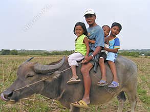 Philippines farmer and grandkids