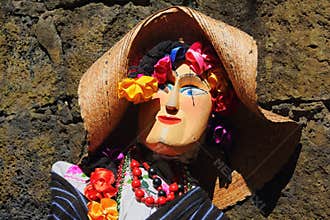 Woman, Craftsmanship in uruapan michoacan, mexico II