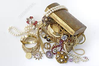 Treasure chest with jewellery