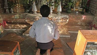 Buddha altar near Bupaya stupa in Bagan