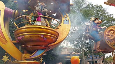 Disneyland Parade With Disney Characters